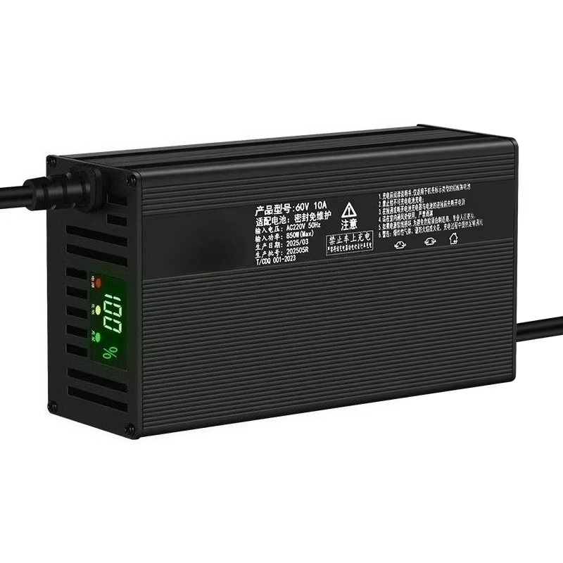 غلاف ألومنيوم 48 فولت، 60 فولت - مراجعة 72V 15A Fast Charger وسعره
